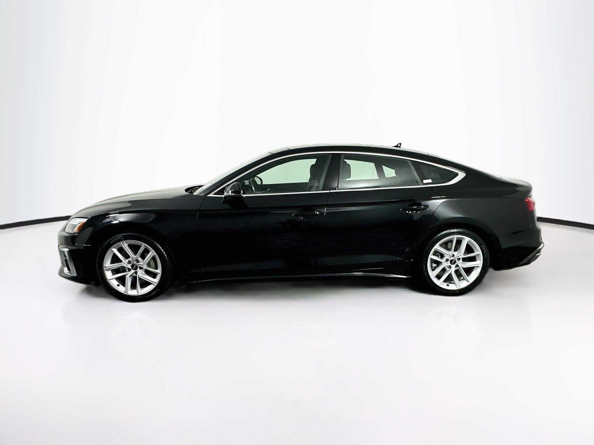Used 2024 Audi A5 2.0T Premium Plus AWD/4WD image 4