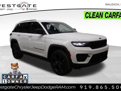 Used 2023 Jeep Grand Cherokee Altitude