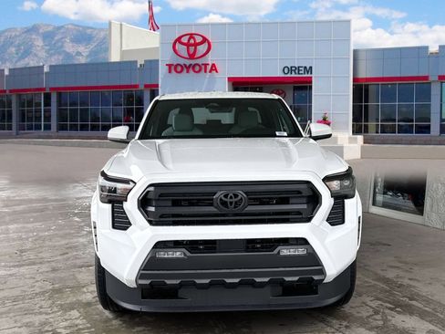 New 2026 Toyota Tacoma SR5 AWD/4WD image 2