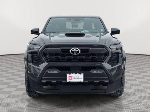 Used 2024 Toyota Tacoma TRD Sport image 2