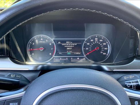 Used 2021 Kia Sorento S FWD image 19