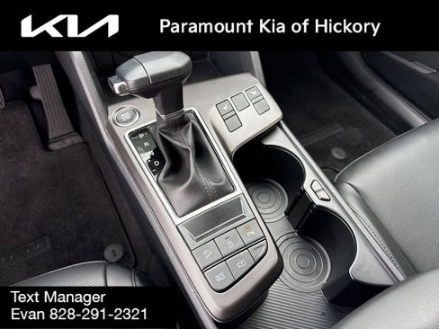 Used 2026 Kia Sportage EX FWD image 25