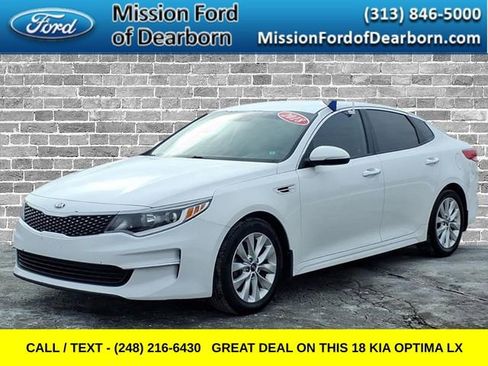 Used 2018 Kia Optima LX w/ 17" Alloy Wheels Package image 2