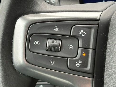 Used 2023 Chevrolet Silverado 1500 LT image 24