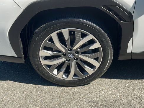 Certified 2025 Subaru Forester Touring AWD/4WD image 10