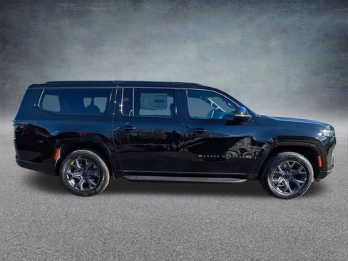 New 2026 Jeep Grand Wagoneer Summit image 35