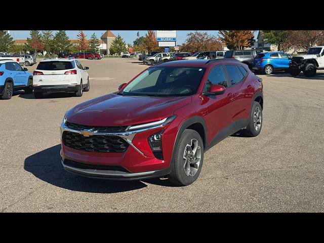 Certified 2024 Chevrolet Trax LT w/ Driver Confidence Package FWD image 32