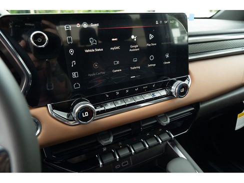 New 2026 GMC Canyon AT4 AWD/4WD image 22