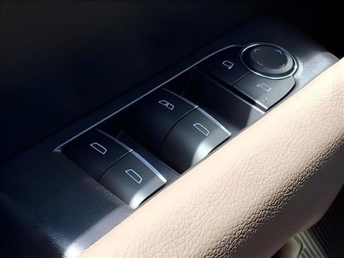 New 2026 GMC Canyon Denali w/ LPO, Denali Black Edition image 17