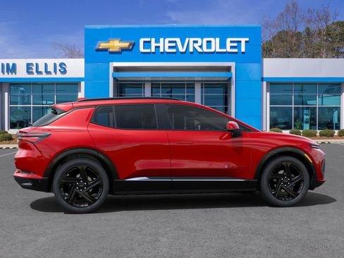 New 2025 Chevrolet Equinox EV RS image 42