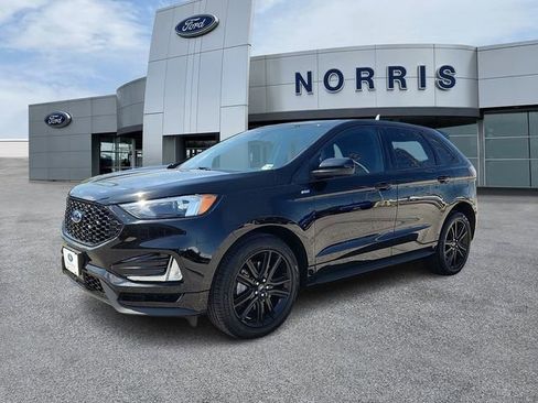 Certified 2023 Ford Edge ST-Line AWD/4WD image 2