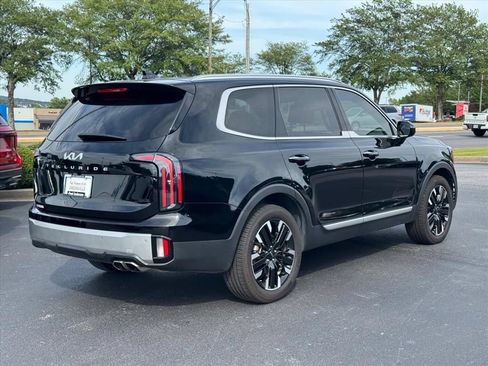 Certified 2023 Kia Telluride SX FWD image 3