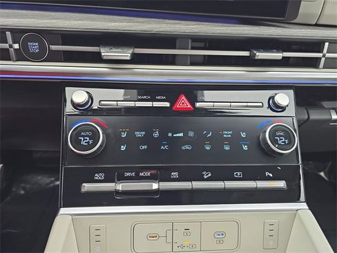 New 2026 Hyundai Santa Fe Calligraphy image 18