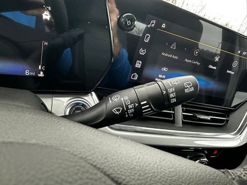New 2026 Chevrolet Trax LT w/ Driver Confidence Package FWD image 26
