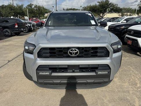 Used 2026 Toyota 4Runner TRD Off-Road AWD/4WD image 2