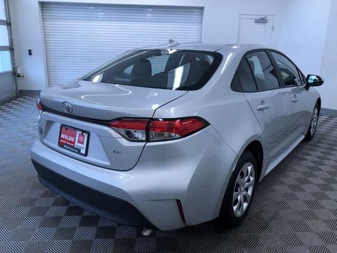 Certified 2025 Toyota Corolla LE image 33