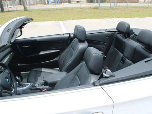 Used 2013 BMW 135i Convertible RWD image 27