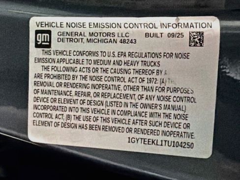 Used 2026 Cadillac Escalade IQ Sport 1 AWD/4WD image 25