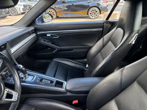 Used 2017 Porsche 911 Carrera 4S image 8