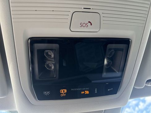 New 2025 Volkswagen Tiguan S image 31