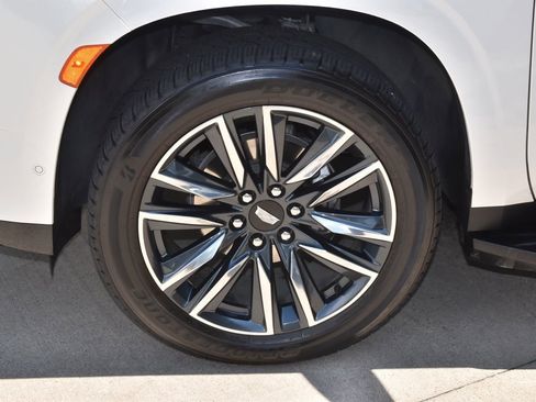 Used 2023 Cadillac Escalade Sport AWD/4WD image 42