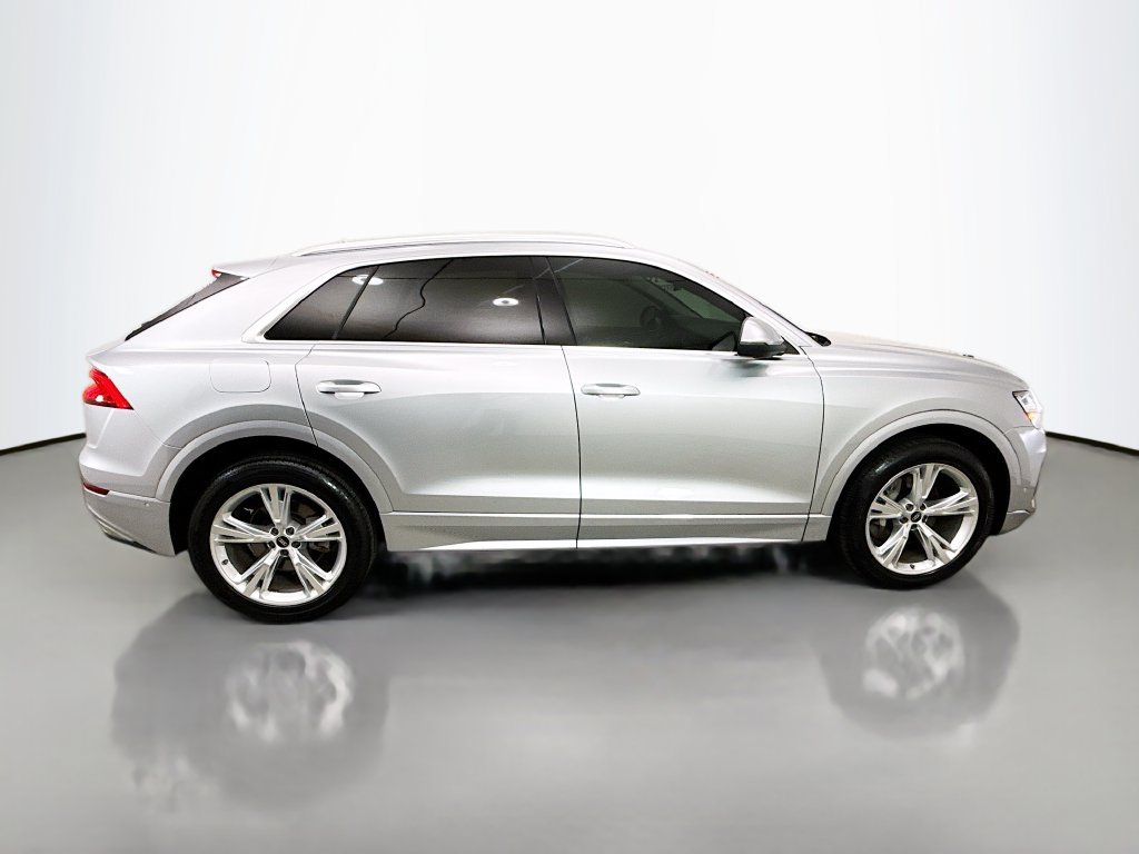 Used 2022 Audi Q8 Premium Plus w/ Premium Plus Package AWD/4WD image 8