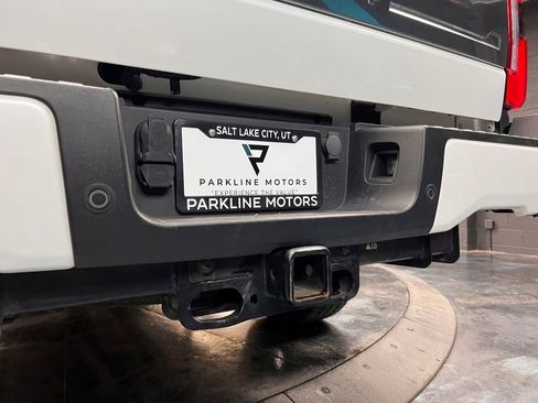 Used 2023 Ford F250 Platinum AWD/4WD image 25