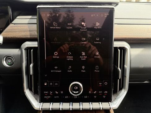 New 2026 GMC Acadia Denali Ultimate AWD/4WD image 20