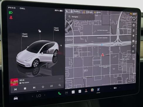 Used 2023 Tesla Model Y Long Range AWD/4WD image 12