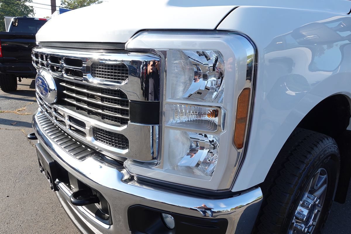 Used 2025 Ford F250 XLT w/ FX4 Off-Road Package AWD/4WD image 58