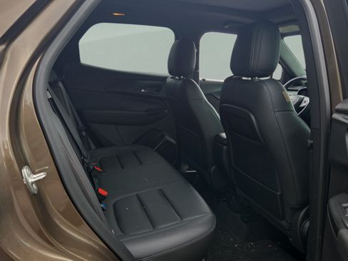 Used 2021 Chevrolet TrailBlazer ACTIV w/ Sun and Liftgate Package FWD image 15