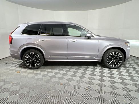 New 2026 Volvo XC90 B6 Plus w/ Protection Package Premier AWD/4WD image 9