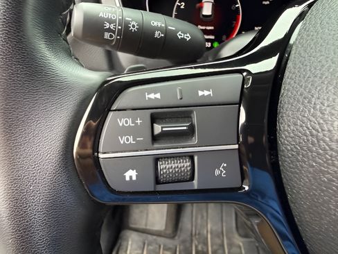 Used 2025 Honda Pilot EX-L image 21
