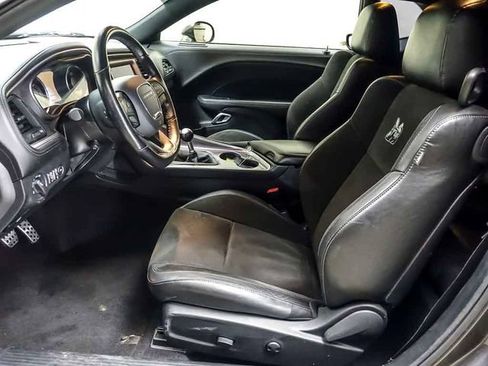 Used 2022 Dodge Challenger R/T Scat Pack RWD image 8