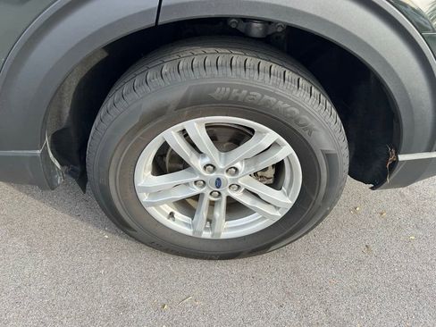 Used 2023 Ford Explorer XLT w/ Equipment Group 202A image 14