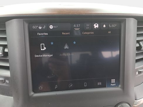 Used 2022 RAM 1500 Laramie AWD/4WD image 25