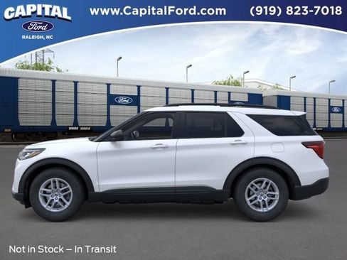 New 2026 Ford Explorer Active w/ Active Comfort Package RWD image 3