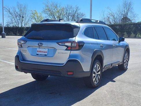 Used 2023 Subaru Outback Premium AWD/4WD image 8