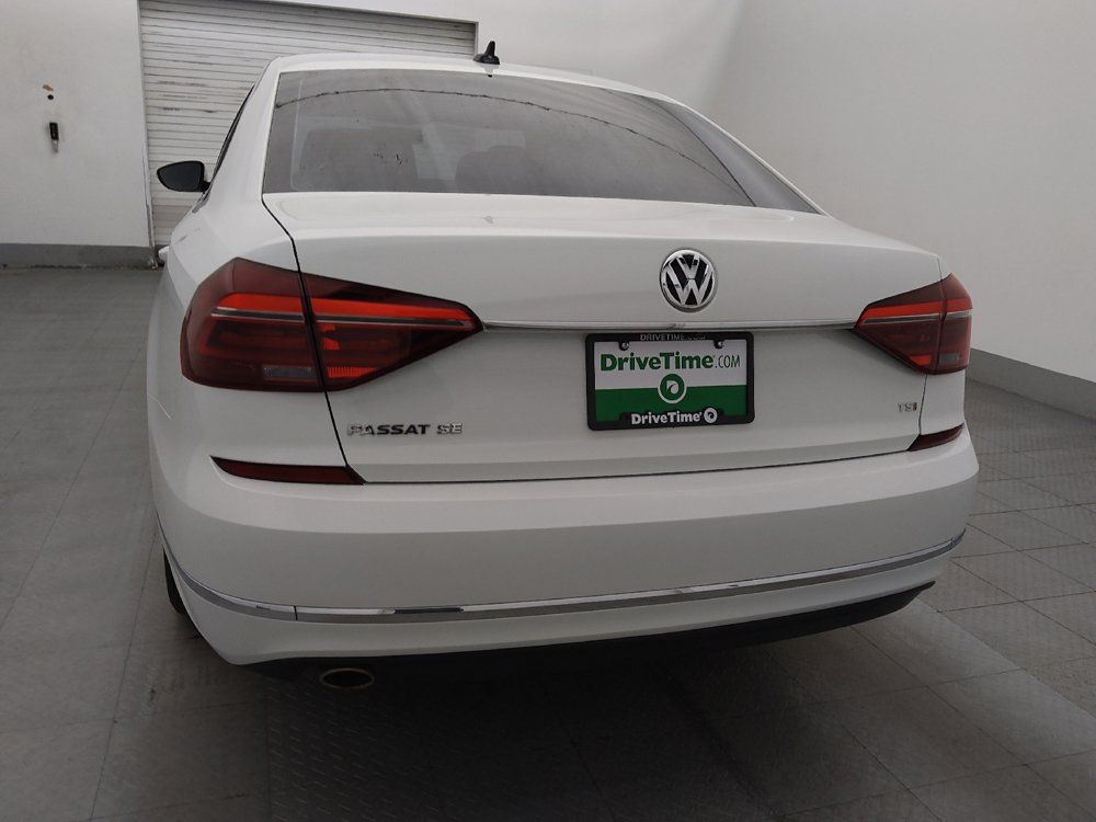 Used 2018 Volkswagen Passat 2.0T SE w/ SE Lighting Package FWD image 6