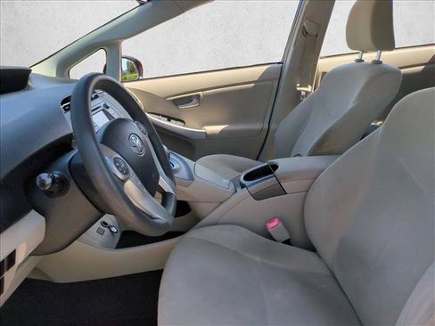 Used 2013 Toyota Prius Two FWD image 15