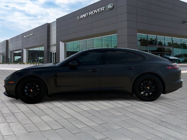 Used 2018 Porsche Panamera 4 AWD/4WD image 2