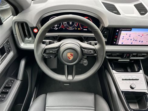 New 2026 Porsche Cayenne S image 15