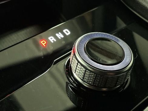 Used 2022 Jeep Grand Cherokee Altitude image 15