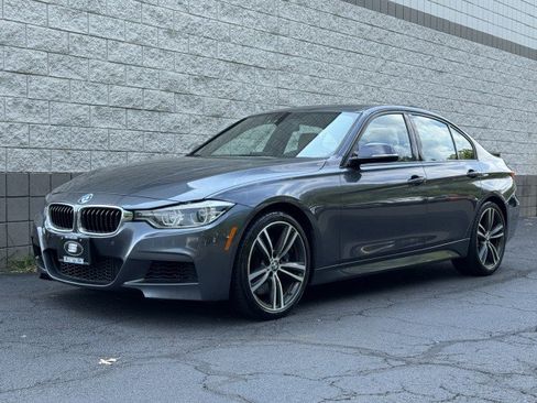 Used 2017 BMW 340i Sedan RWD image 1