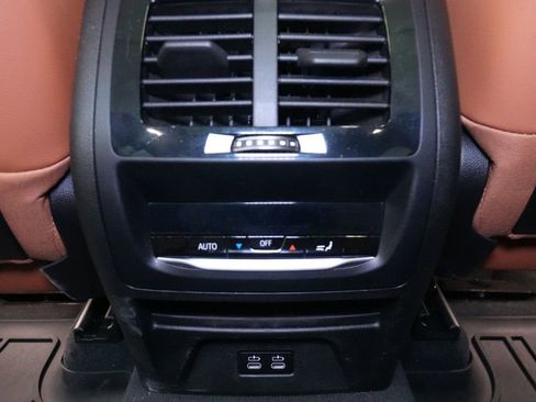 Used 2023 BMW X3 xDrive30i w/ Premium Package image 23