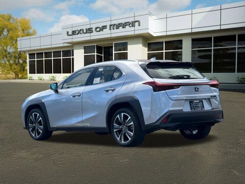 New 2026 Lexus UX 300h FWD image 3