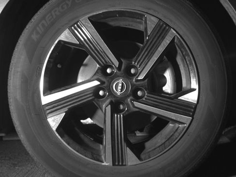 Used 2025 Nissan Sentra SV image 12