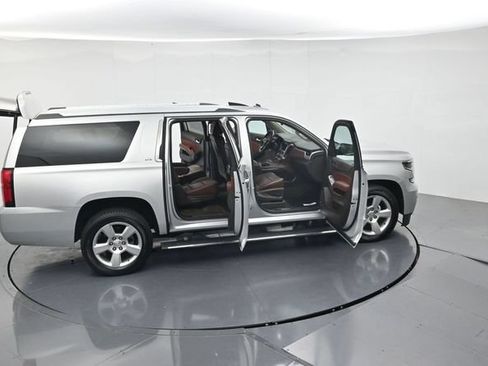 Used 2015 Chevrolet Suburban LTZ AWD/4WD image 52