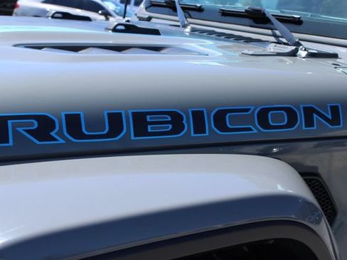 Used 2022 Jeep Wrangler Unlimited Rubicon 4xe w/ Steel Bumper Group AWD/4WD image 7