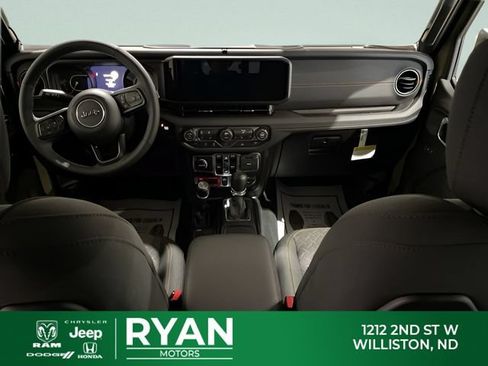 New 2026 Jeep Gladiator Mojave w/ Technology Group AWD/4WD image 2
